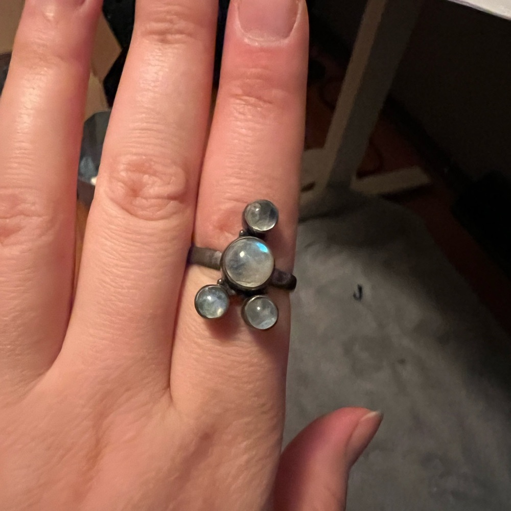 Elegant Silver Moonstone Ring